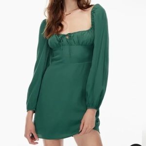 SUNDAY BEST DELILAH DRESS DARK IVY GREEN BNWT